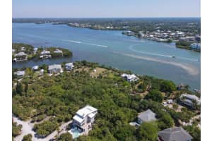 14 Bayshore Cir, PLACIDA