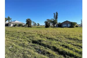 2 Bunker Rd, ROTONDA WEST
