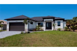 10401 Sunday Dr, PORT CHARLOTTE