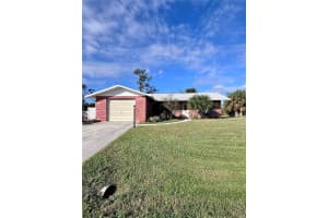 1216 Loma Ln, ENGLEWOOD