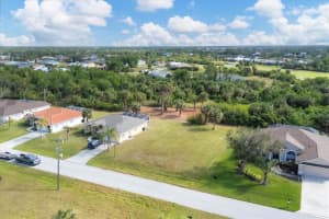 74 Long Meadow Ct, ROTONDA WEST