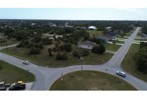 350 Sweetwater Dr, ROTONDA WEST 350 Sweetwater Dr, ROTONDA WEST