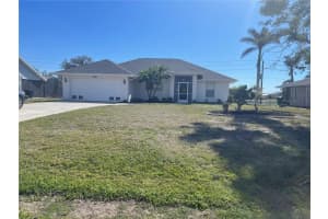 8937 Bantry Bay Blvd, ENGLEWOOD