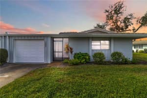 3220 Southfield Ln #810, SARASOTA