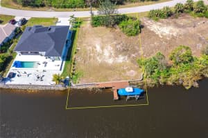 8266 Santa Cruz Dr, PORT CHARLOTTE