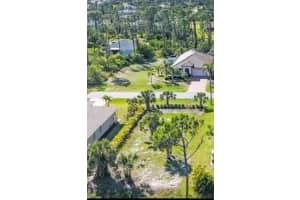 197 Jade St, ROTONDA WEST 197 Jade St, ROTONDA WEST
