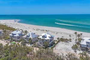 6890 Palm Island Dr, PLACIDA