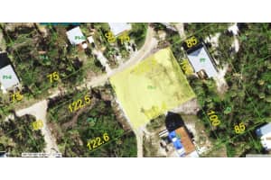 8758 King St, PLACIDA