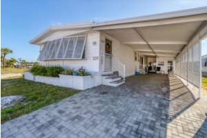 12 Hacienda Dr, ENGLEWOOD 12 Hacienda Dr, ENGLEWOOD