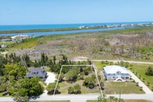 55 Green Dolphin Dr N, PLACIDA
