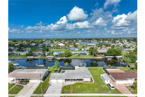 118 Severin Rd Se, PORT CHARLOTTE
