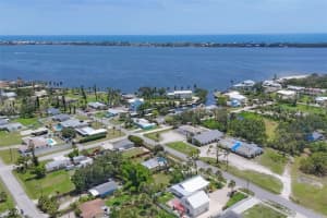 275 S Mango St, ENGLEWOOD