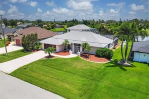 63 Clubhouse Rd, ROTONDA WEST 63 Clubhouse Rd, ROTONDA WEST