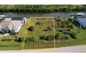 15076 Leipzig Cir, PORT CHARLOTTE