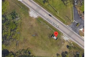 1020 E 301 Blvd E, BRADENTON 1020 E 301 Blvd E, BRADENTON