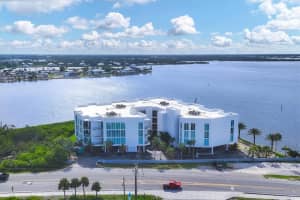 1375 Beach Rd #311, ENGLEWOOD