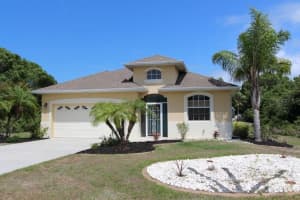 502 Sunset Rd N, ROTONDA WEST