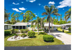 9118 Pinehaven Way, ENGLEWOOD