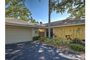 220 Southampton Drive #325, VENICE