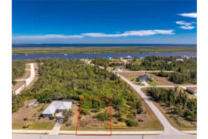 9346 St Paul Dr, PORT CHARLOTTE