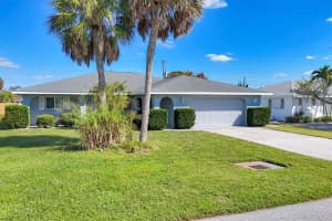 1087 Montana Ave, ENGLEWOOD