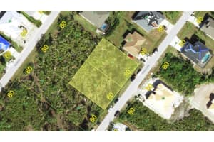 9213 & 9221 Genesee St, PORT CHARLOTTE