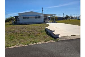 1398 Ibis Dr, ENGLEWOOD