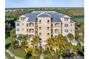 10501 Amberjack Way #201, ENGLEWOOD