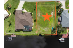 15666 Stuart Cir, PORT CHARLOTTE