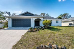 1081 Humboldt St, ENGLEWOOD