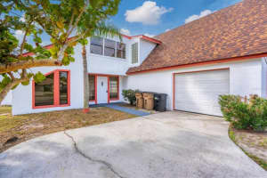 1930 Viscaya Pkwy, CAPE CORAL