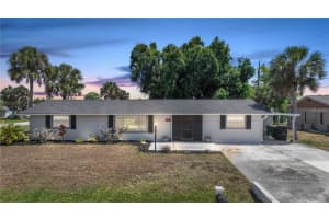 1730 Bluebird Ln, ENGLEWOOD