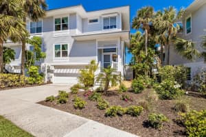 815 S Harbor Dr, BOCA GRANDE