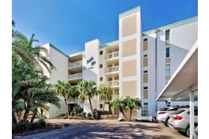 1100 Tarpon Center Dr #102b, VENICE