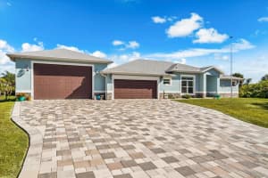 6184 Van Dine St, ENGLEWOOD 6184 Van Dine St, ENGLEWOOD