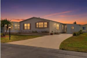 605 Iglesia Dr, NORTH PORT