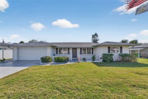 1735 Loralin Dr, ENGLEWOOD