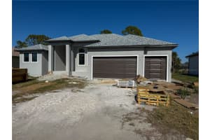 57 Pine Valley Ct, ROTONDA WEST