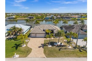 8242 Tracy Cir, PORT CHARLOTTE