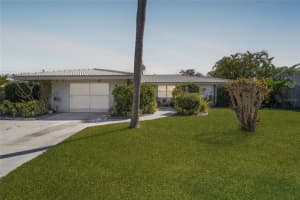 417 Crane Rd, VENICE
