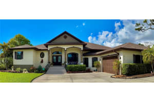 1415 Bayshore Dr, ENGLEWOOD