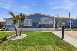 727 Butterfield Cir, ENGLEWOOD