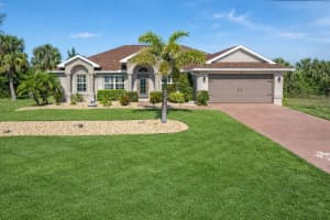 8251 Arlewood Cir, PORT CHARLOTTE 8251 Arlewood Cir, PORT CHARLOTTE