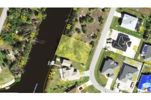 9598 Spring Cir, PORT CHARLOTTE