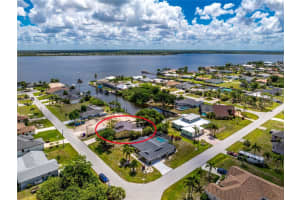 2532 Dixon Ter, PORT CHARLOTTE