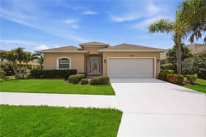 409 Tomoka Dr, ENGLEWOOD