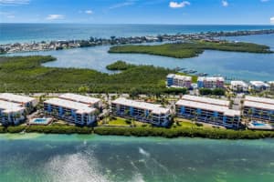 1591 Beach Rd #401, ENGLEWOOD