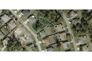 41 Pine Croft Ln, PALM COAST
