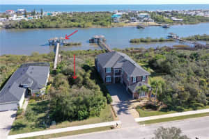 32 N Riverwalk Dr, PALM COAST