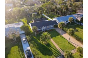 762 S Beach St, ORMOND BEACH